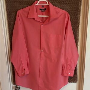 Synrgy Men’s Coral Long-Sleeve Dress Shirt